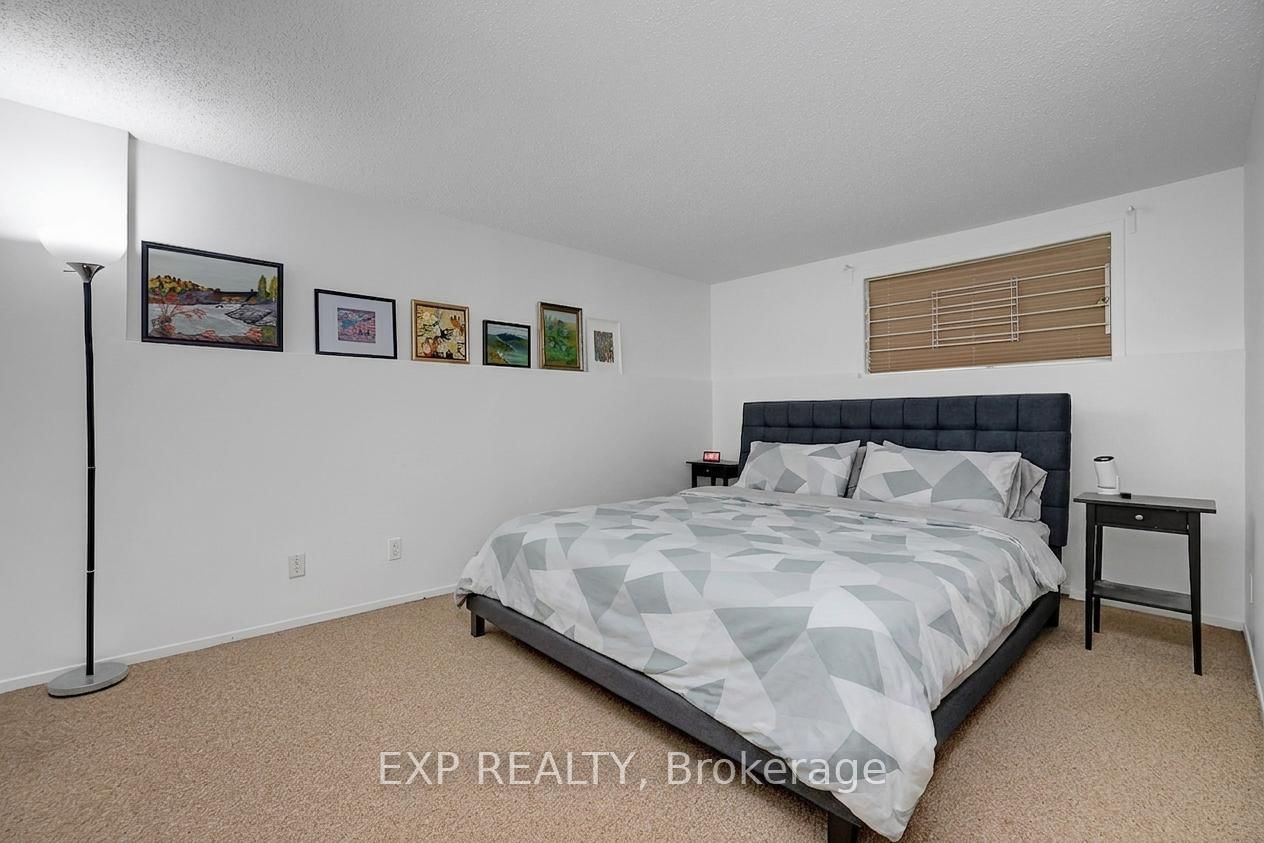 20 Hart Avenue • #F • Ottawa, ON photo 17