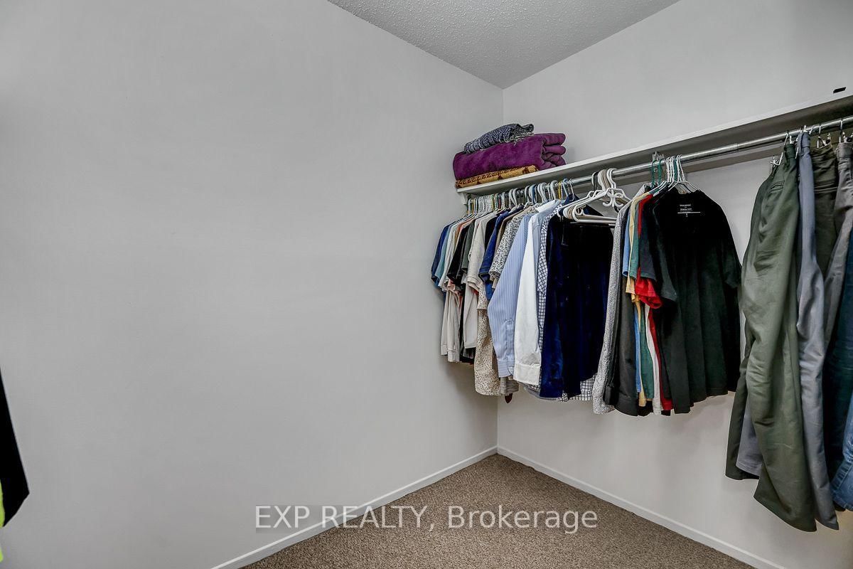 20 Hart Avenue • #F • Ottawa, ON photo 18