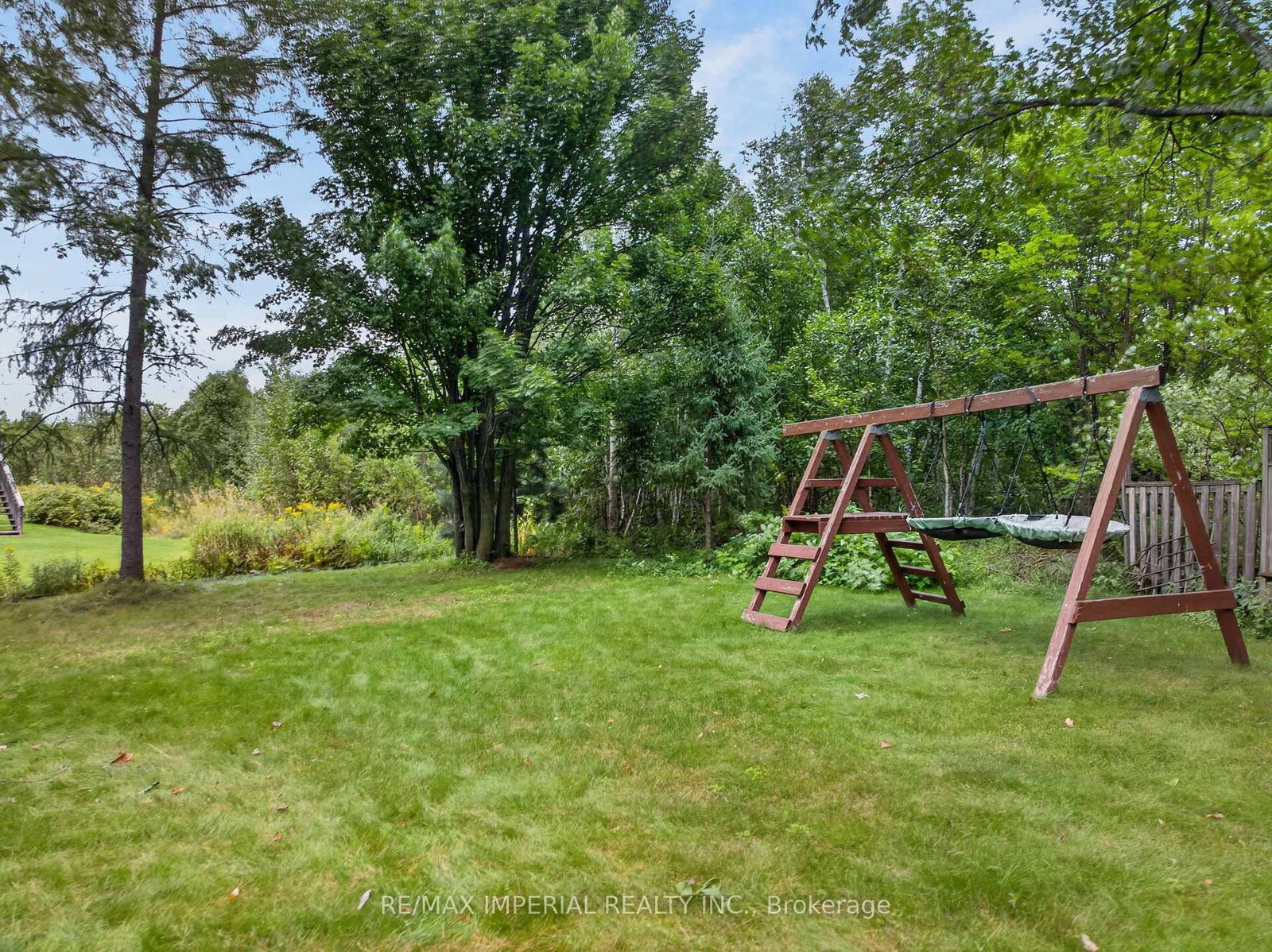 60 Radcliff Parkway • Greater Sudbury, ON photo 44