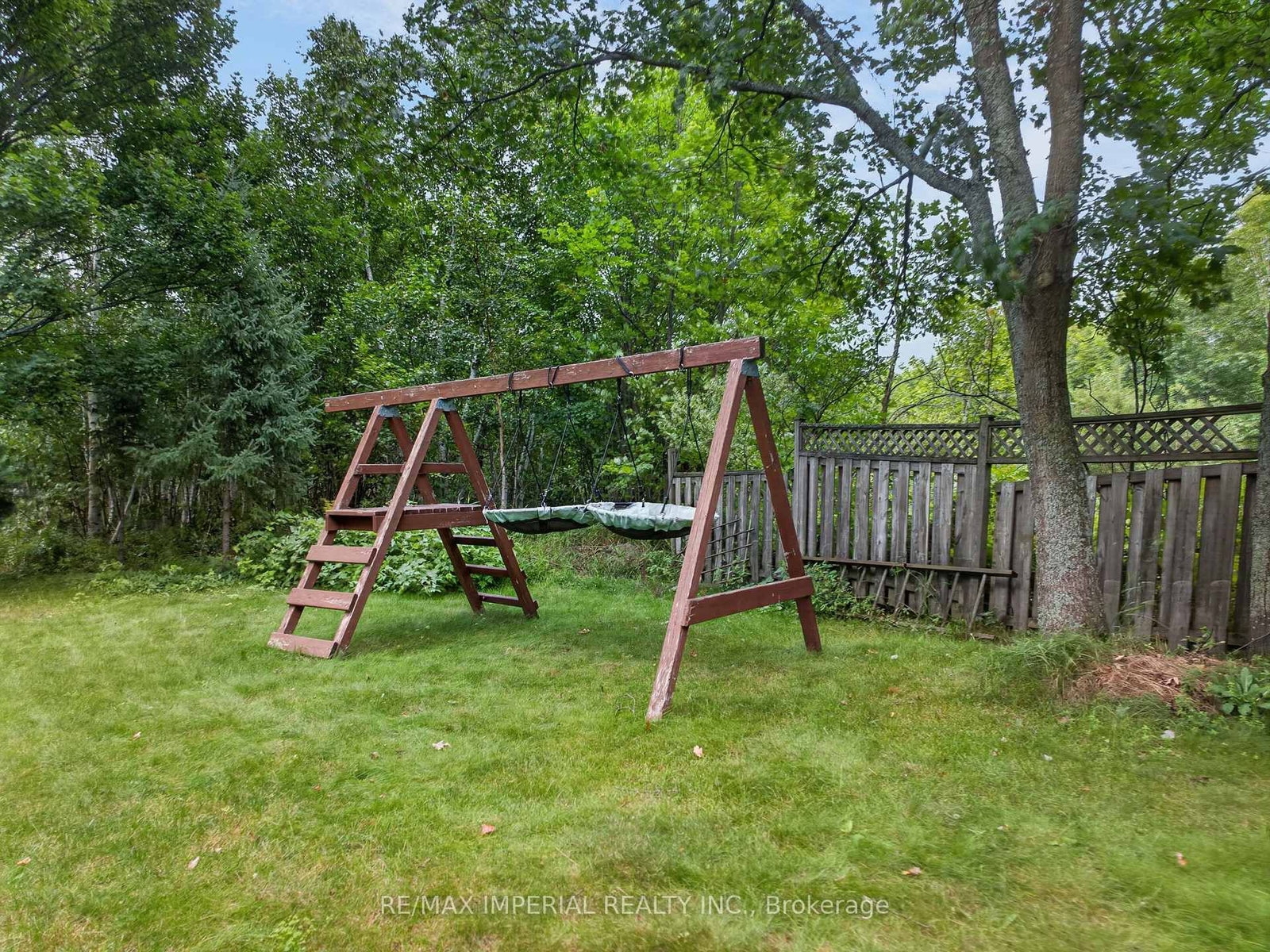 60 Radcliff Parkway • Greater Sudbury, ON photo 45
