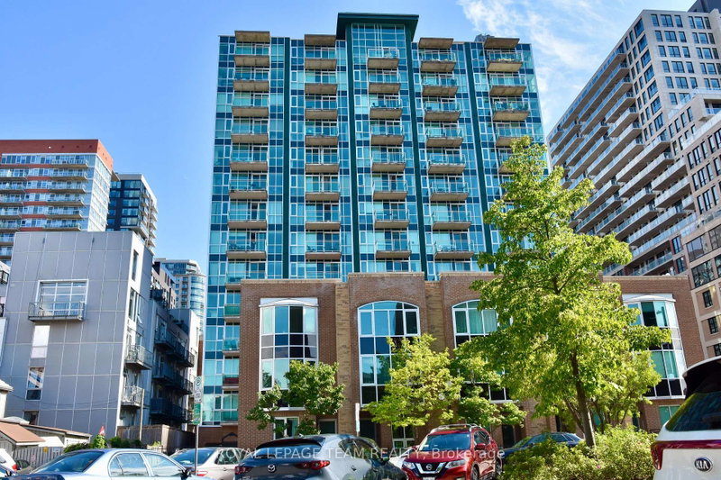 3E - 150 York Street