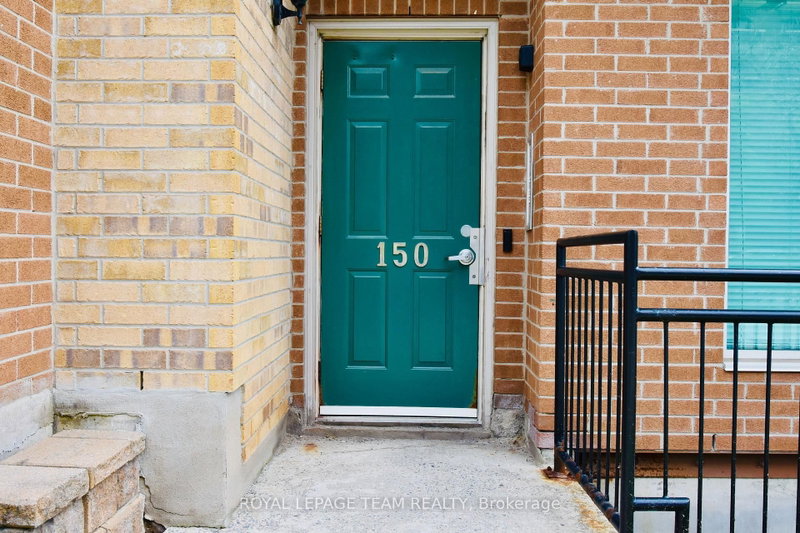 3E - 150 York Street