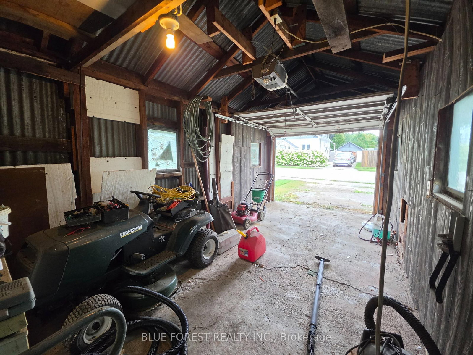 248 Ridout Street • West Elgin, ON photo 34