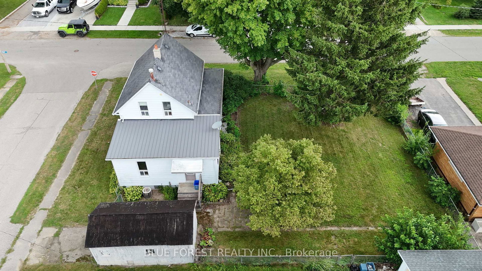 248 Ridout Street • West Elgin, ON photo 39