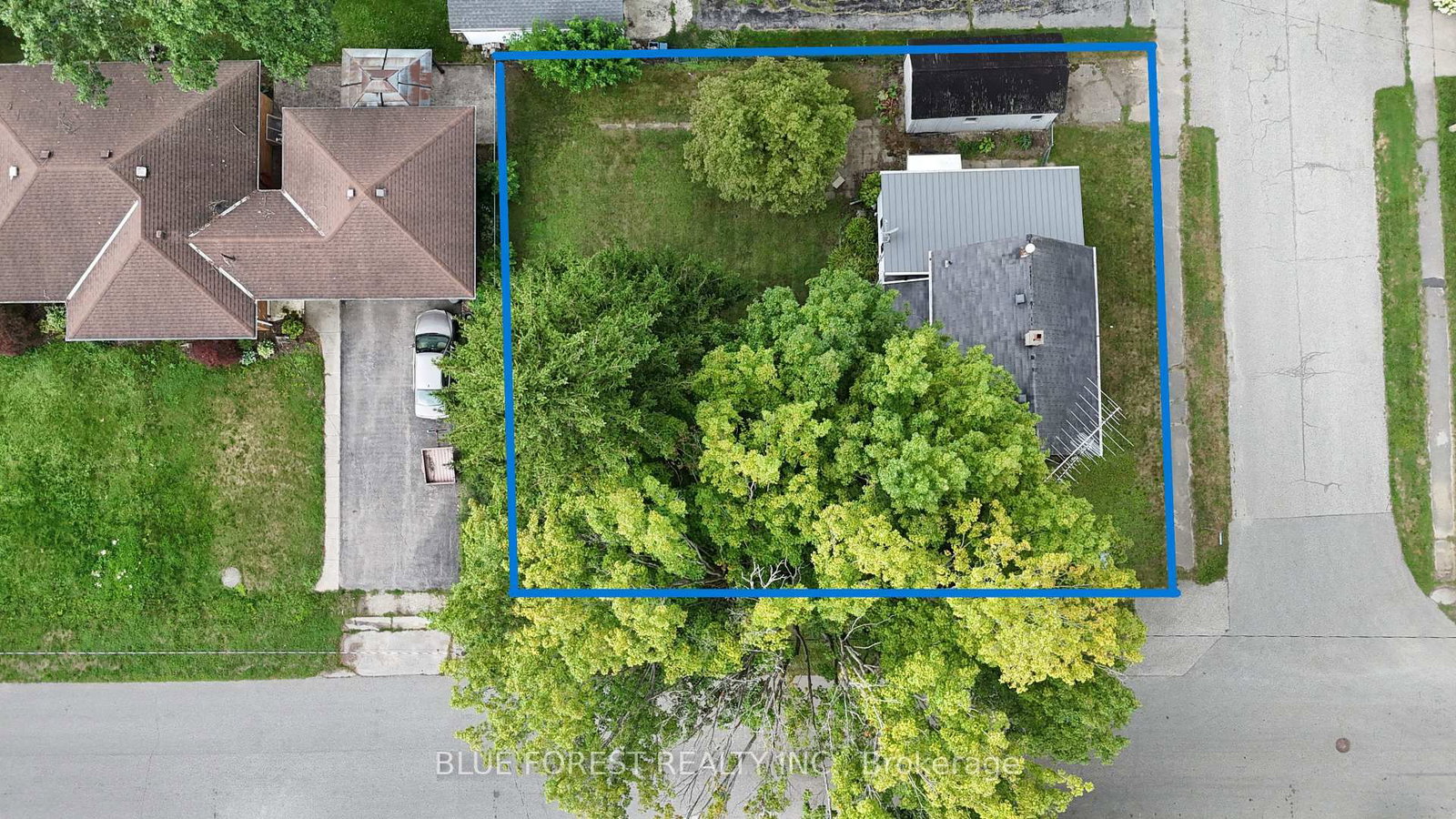 248 Ridout Street • West Elgin, ON photo 41