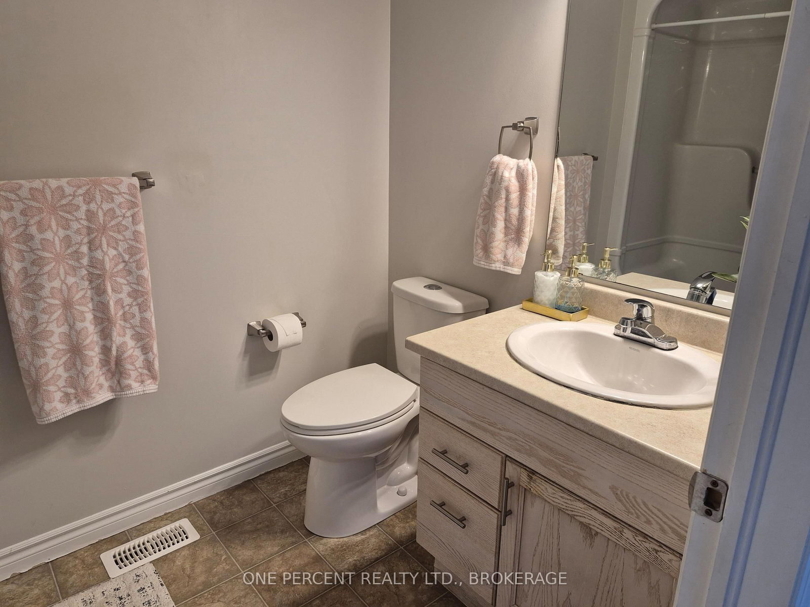 110 Fireside Court • Kingston, ON photo 27