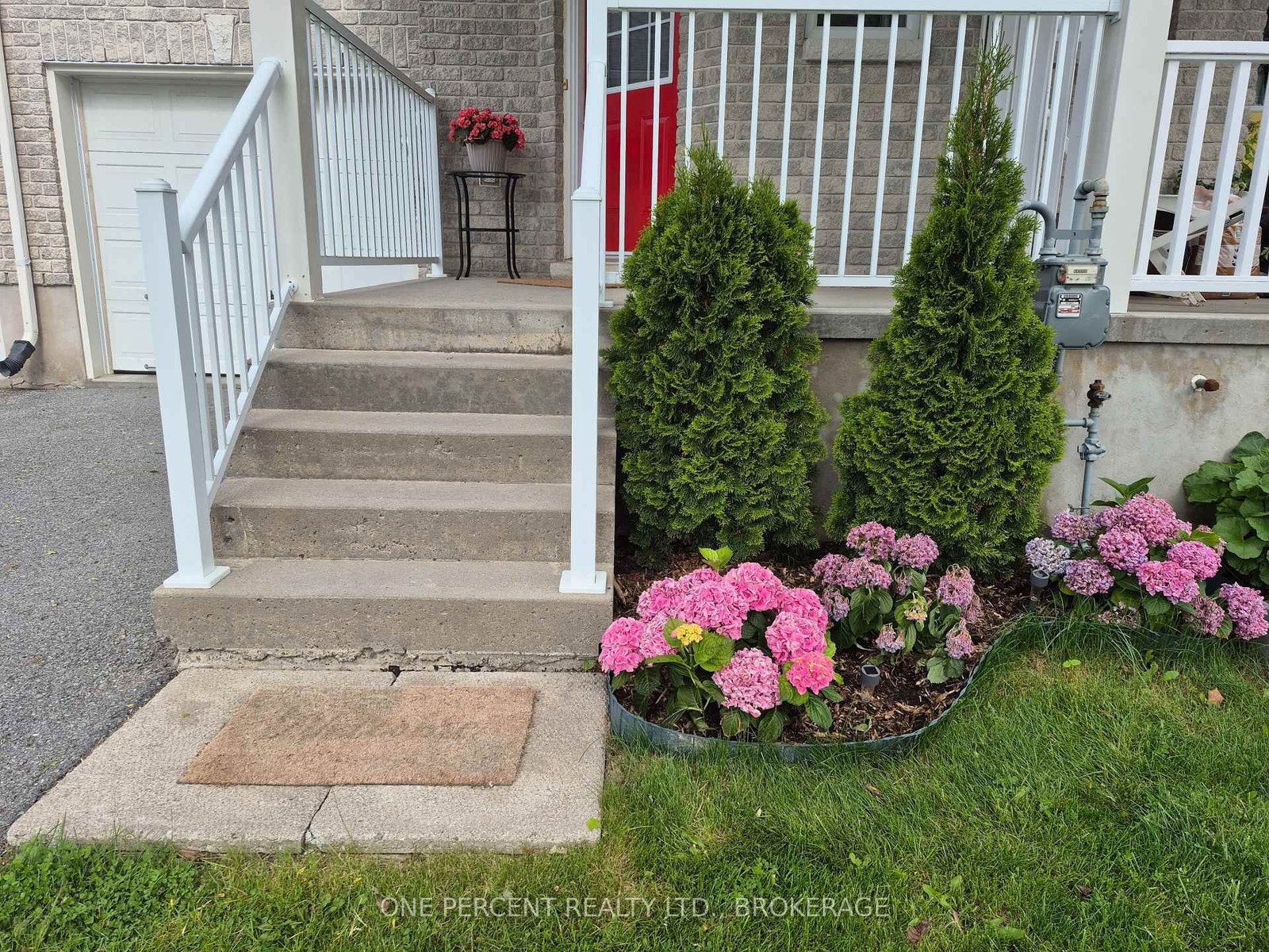 110 Fireside Court • Kingston, ON photo 4
