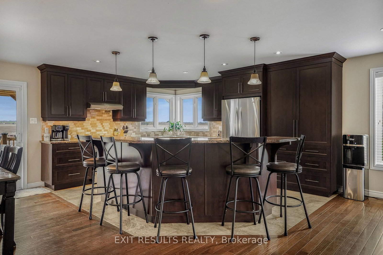 1887 Champlain Street • Out of Area, ON photo 17