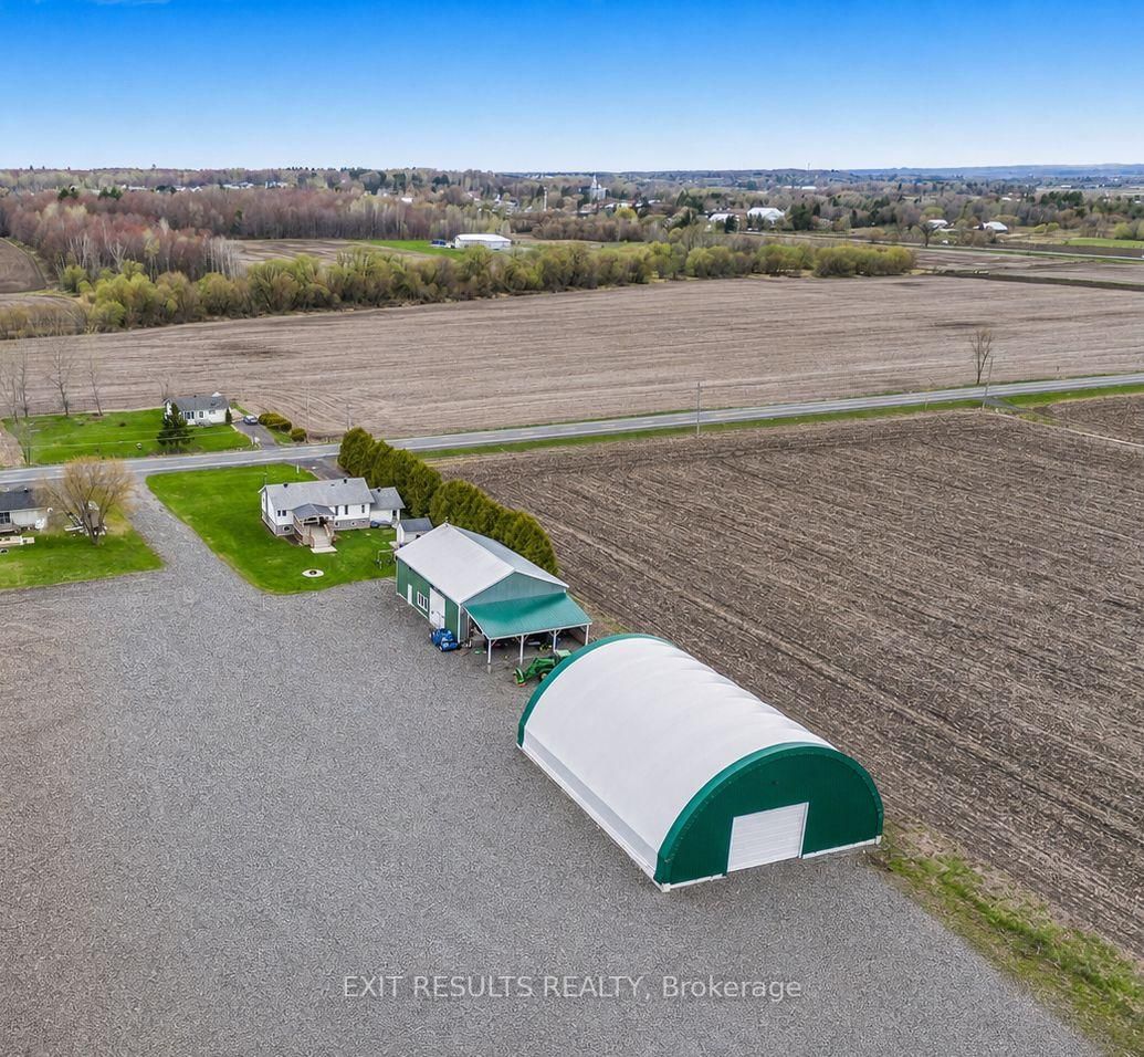 1887 Champlain Street • Out of Area, ON photo 29
