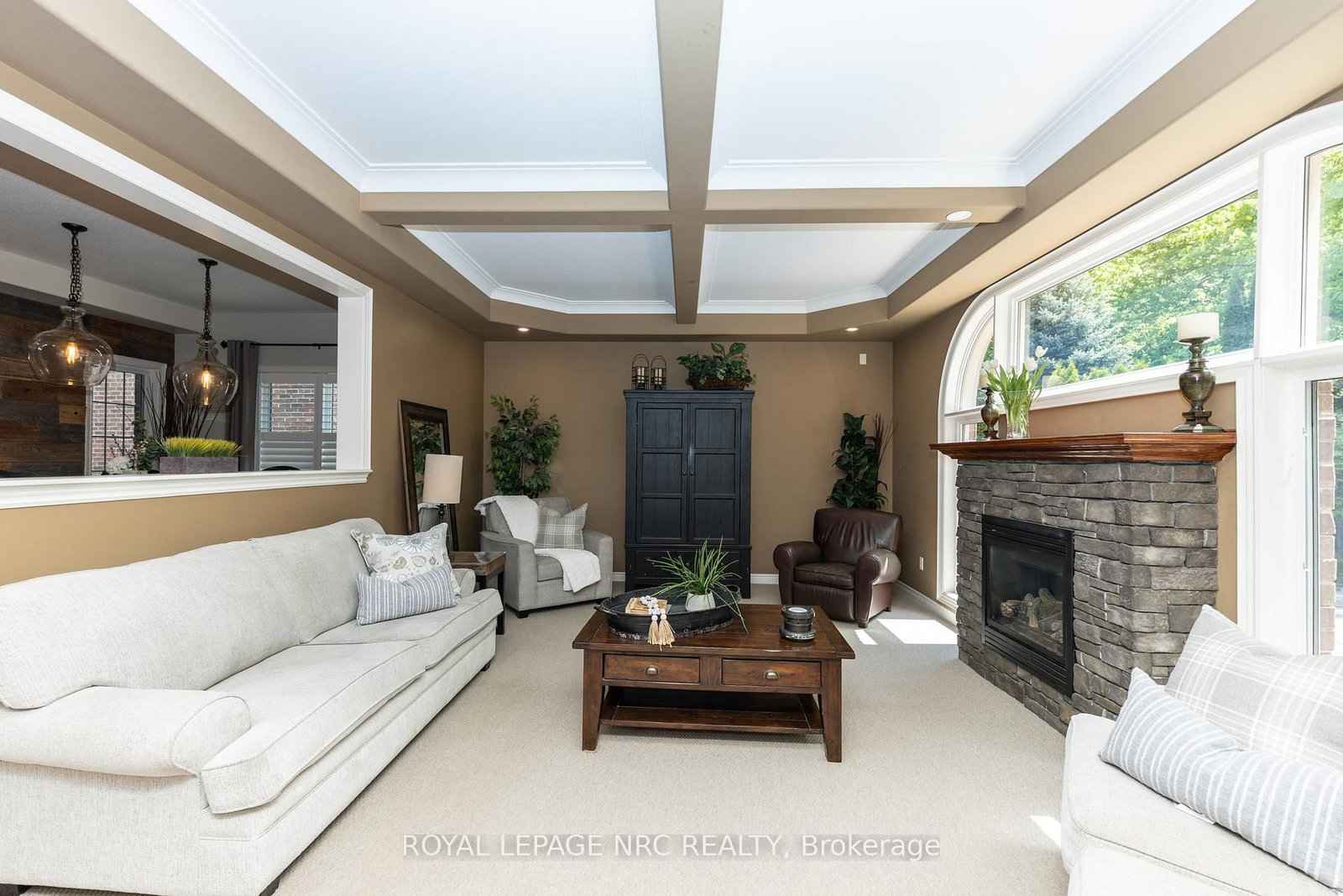 27 Bell Avenue • Grimsby, ON photo 15