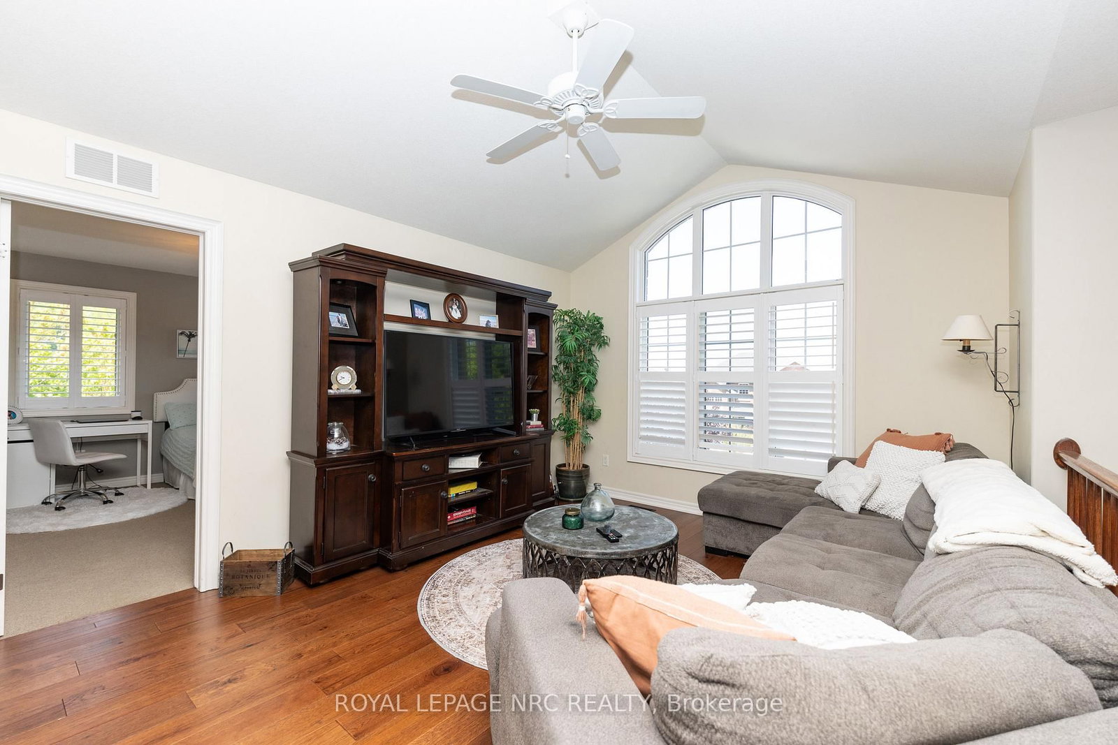 27 Bell Avenue • Grimsby, ON photo 35