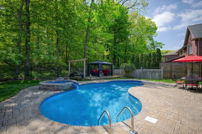 27 Bell Avenue • Grimsby, ON photo 5