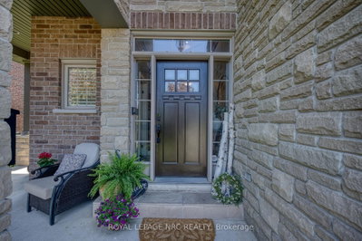 27 Bell Avenue • Grimsby, ON photo 8