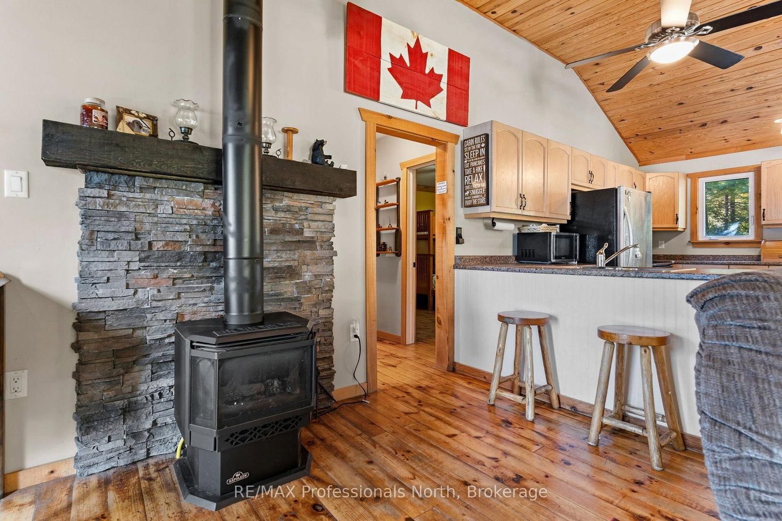 17306 Highway 35 Highway • Algonquin Highlands, ON photo 11