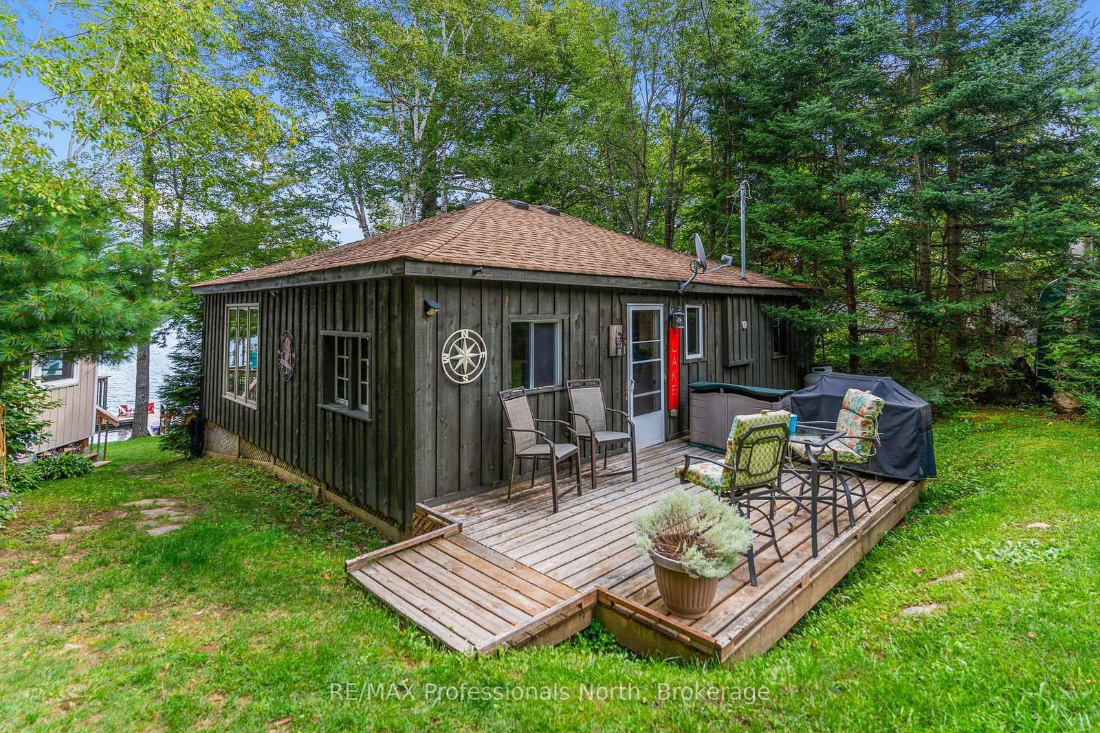 17306 Highway 35 Highway • Algonquin Highlands, ON photo 3
