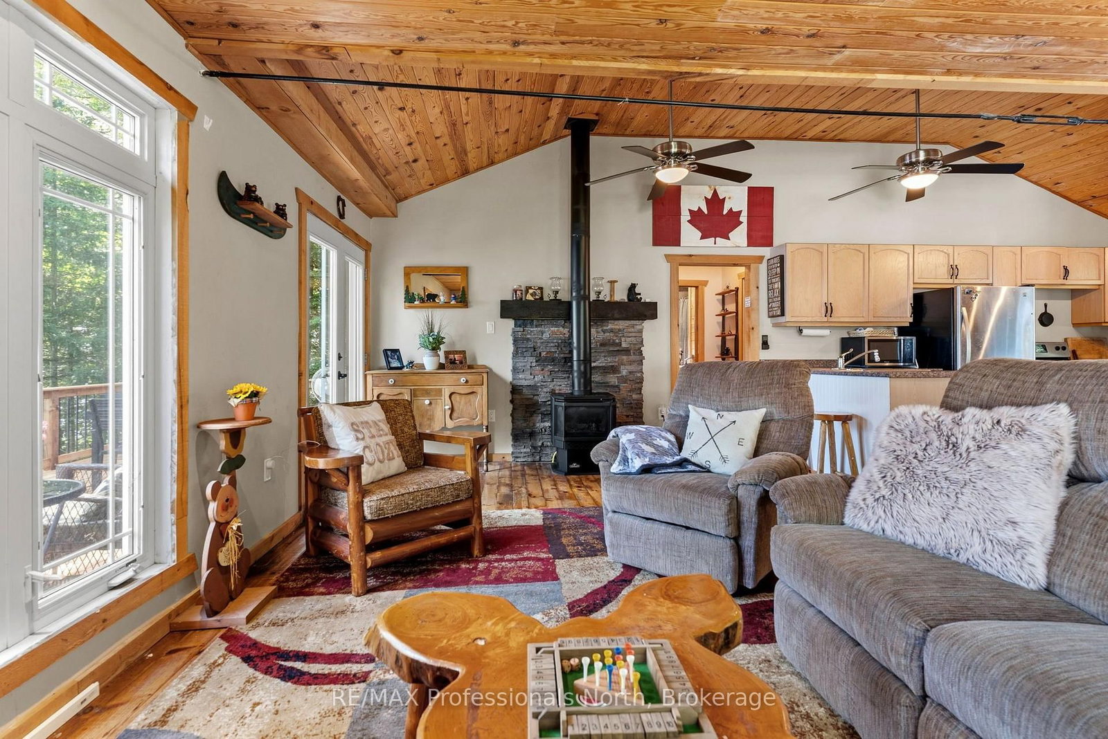 17306 Highway 35 Highway • Algonquin Highlands, ON photo 9