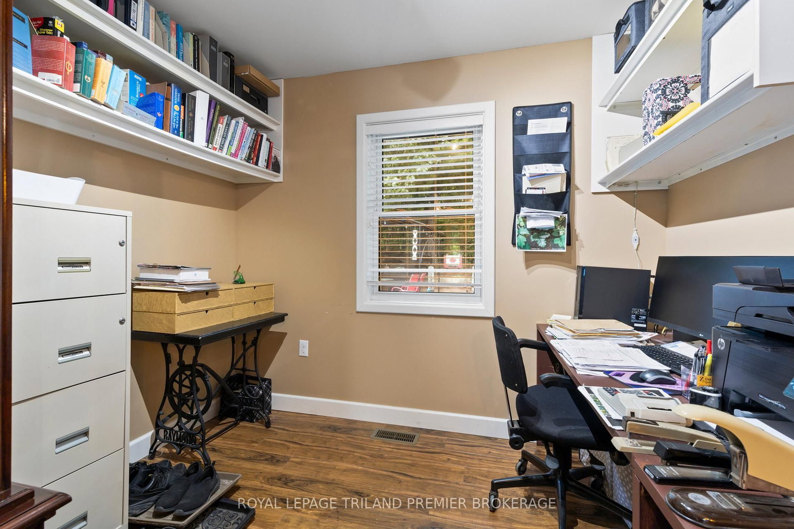7710 Clayton Street • Lambton Shores, ON photo 12