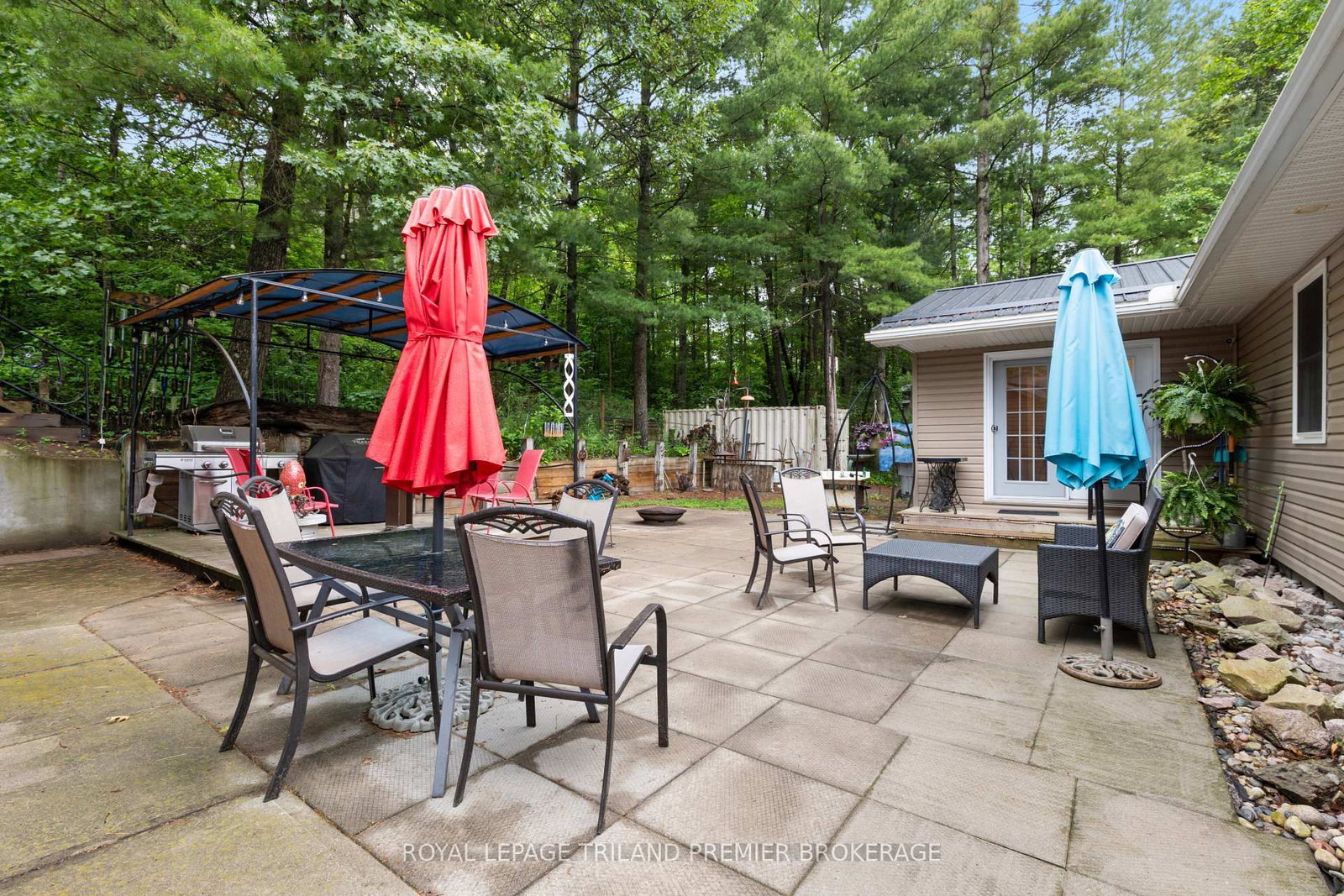 7710 Clayton Street • Lambton Shores, ON photo 35