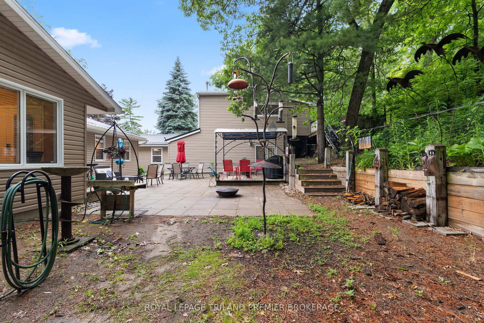 7710 Clayton Street • Lambton Shores, ON photo 37