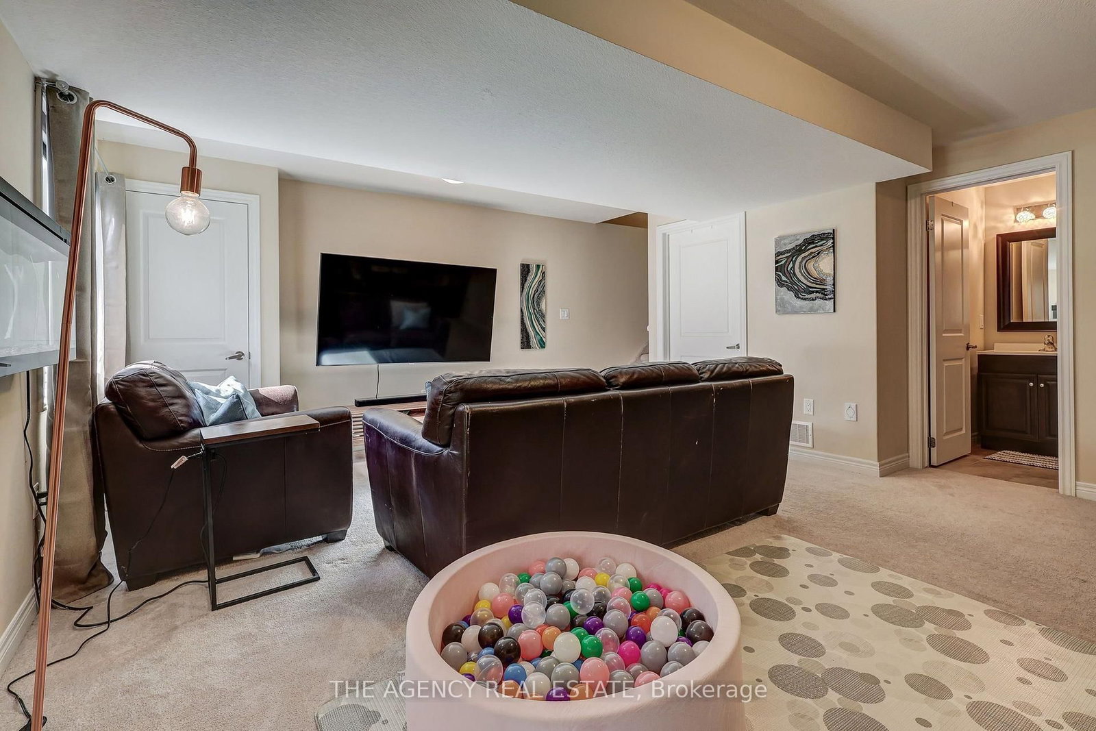 2249 Blackwater Road • #28 • London North, ON photo 40