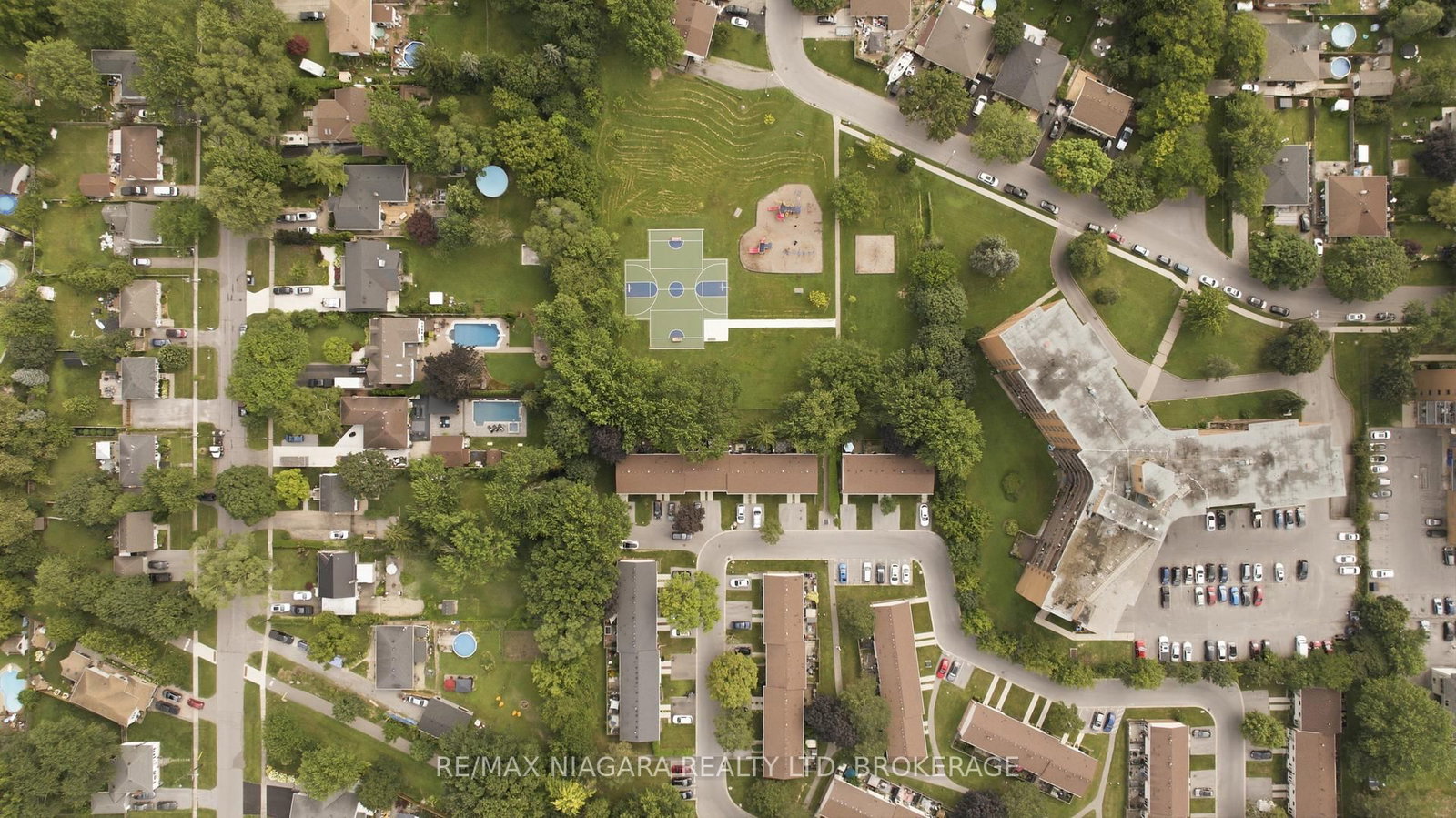 2 WEIDEN Street • #35 • St. Catharines, ON photo 20