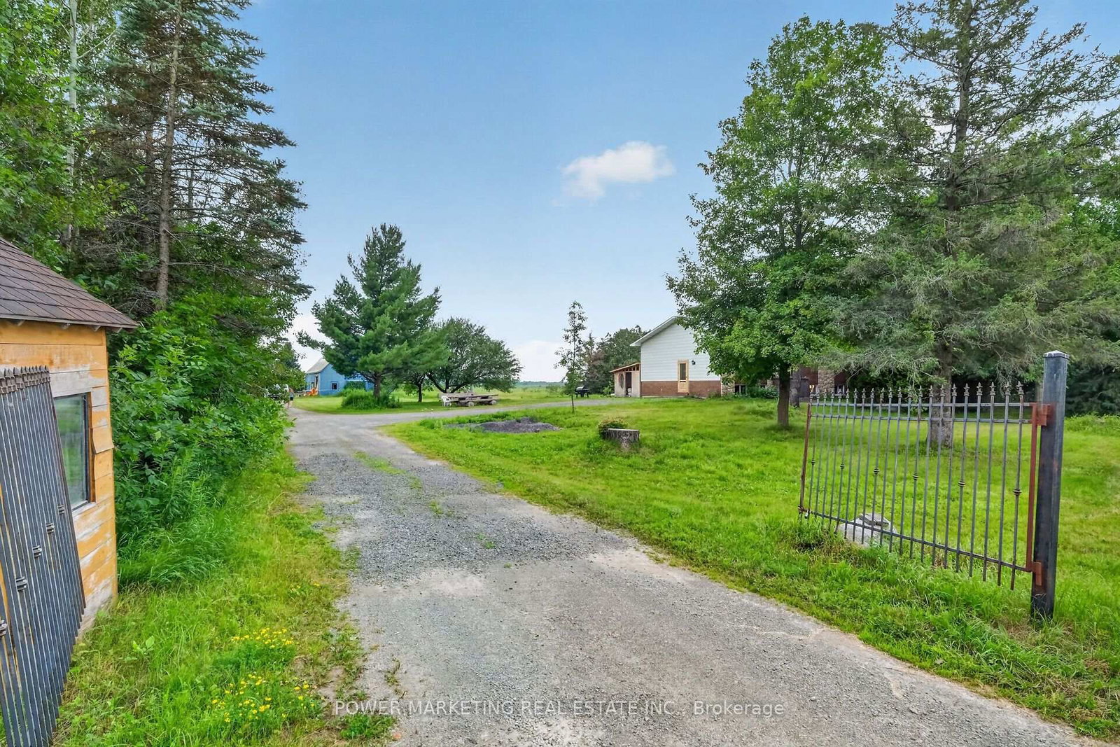 4828 Frank Kenny Road • Vars, ON photo 3