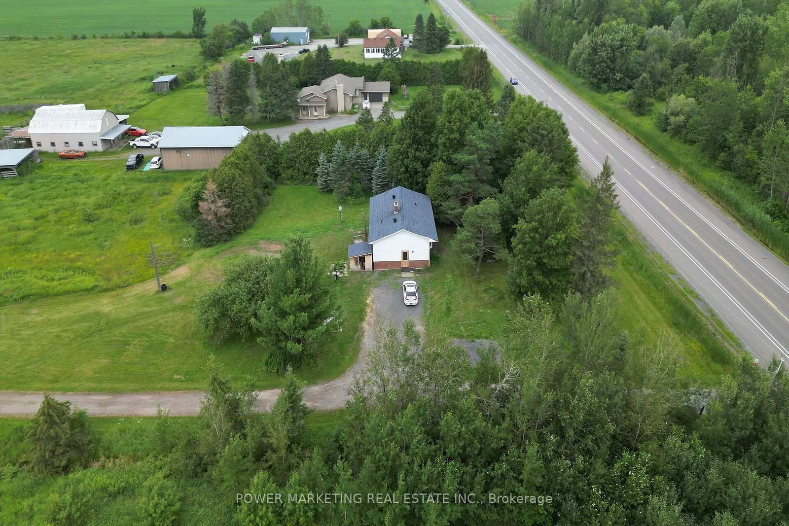 4828 Frank Kenny Road • Orleans, ON photo 8