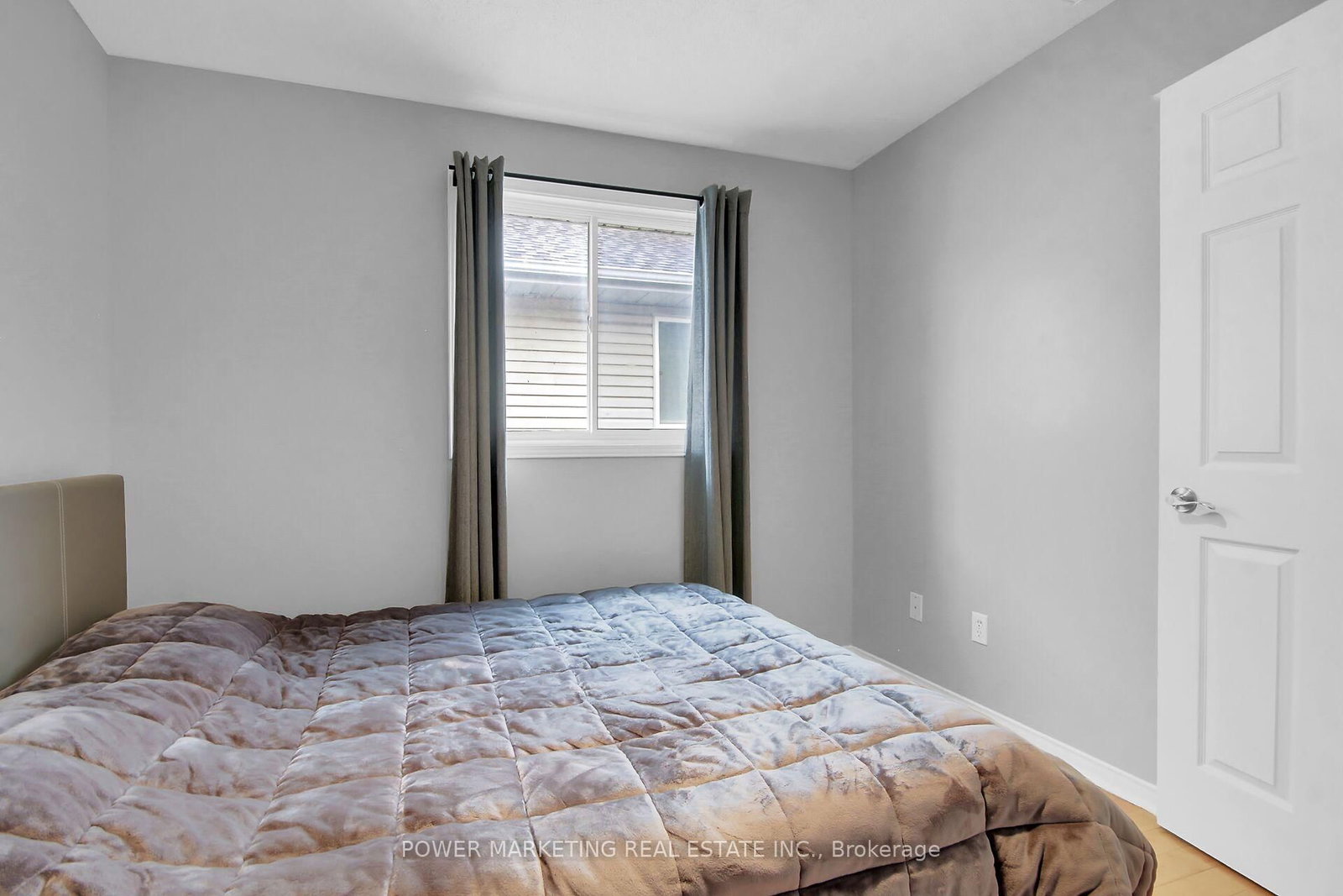 181 MOUNTSHANNON Drive • Ottawa, ON photo 21