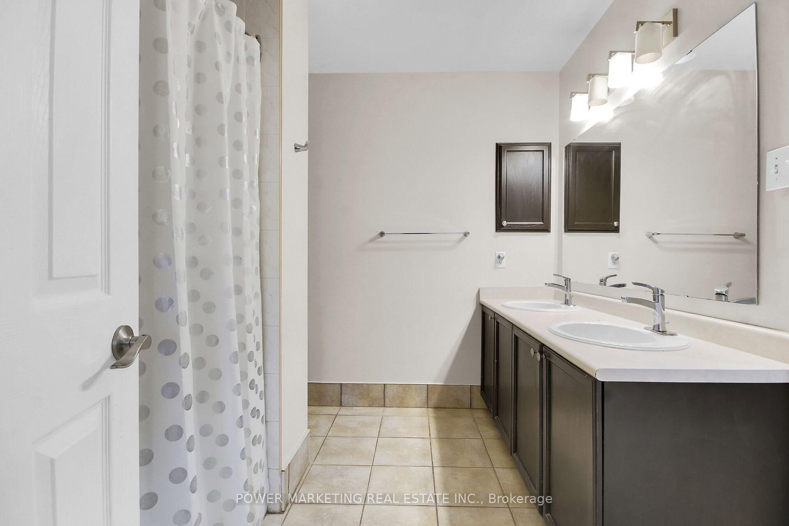 181 MOUNTSHANNON Drive • Ottawa, ON photo 29