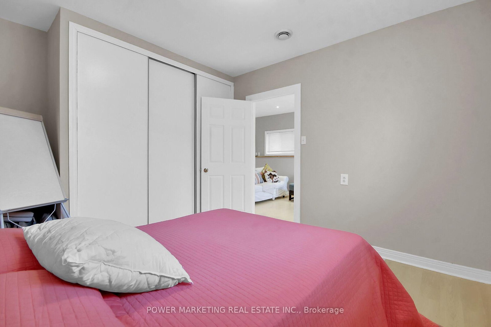 181 MOUNTSHANNON Drive • Ottawa, ON photo 33
