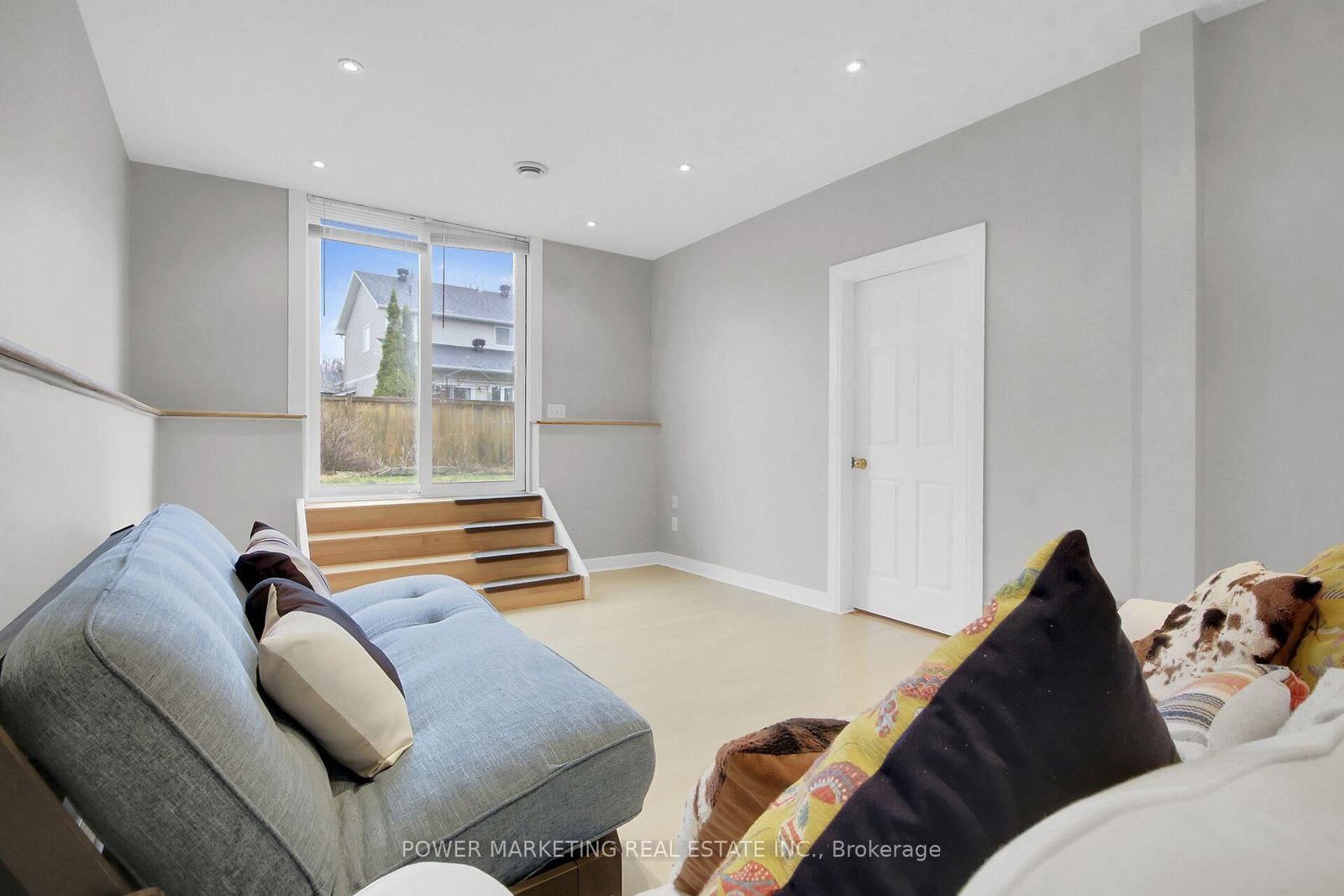 181 MOUNTSHANNON Drive • Ottawa, ON photo 35