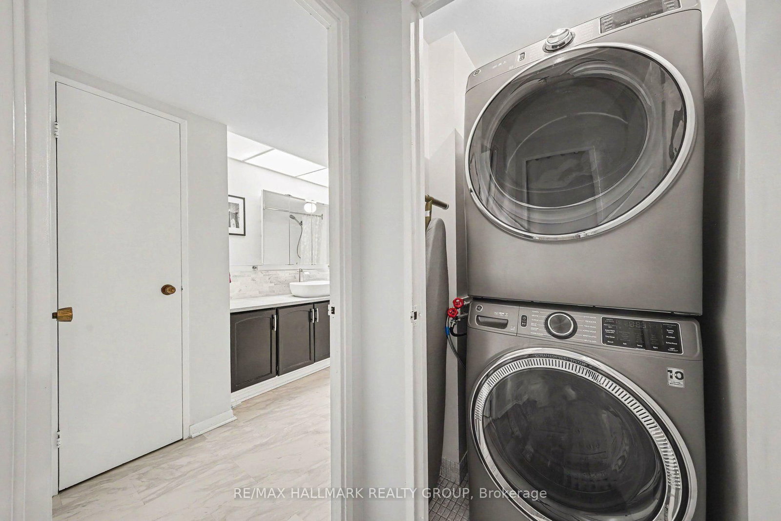 2630 Southvale Crescent • #401 • Ottawa, ON photo 19