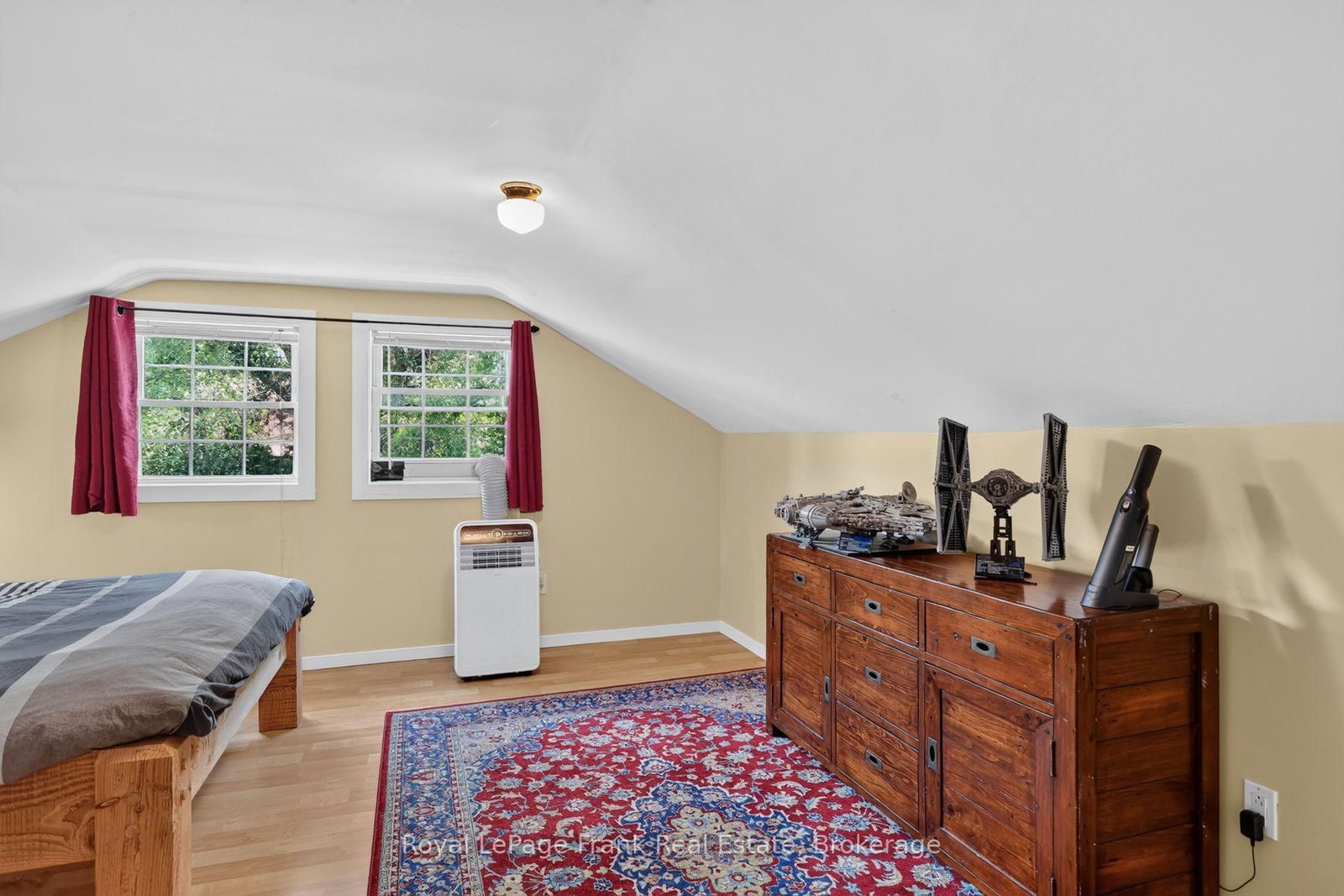 728 Hurley Street • Peterborough, ON photo 30