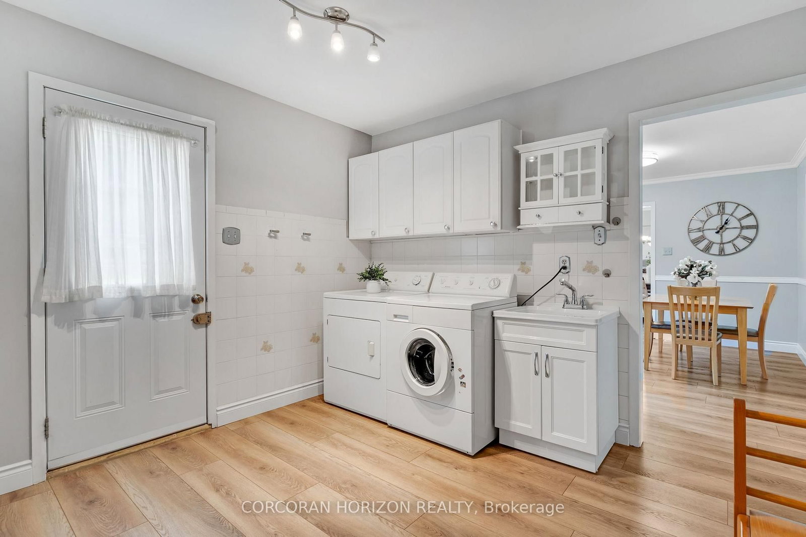 8 Blue Spruce Court • Kitchener, ON photo 17