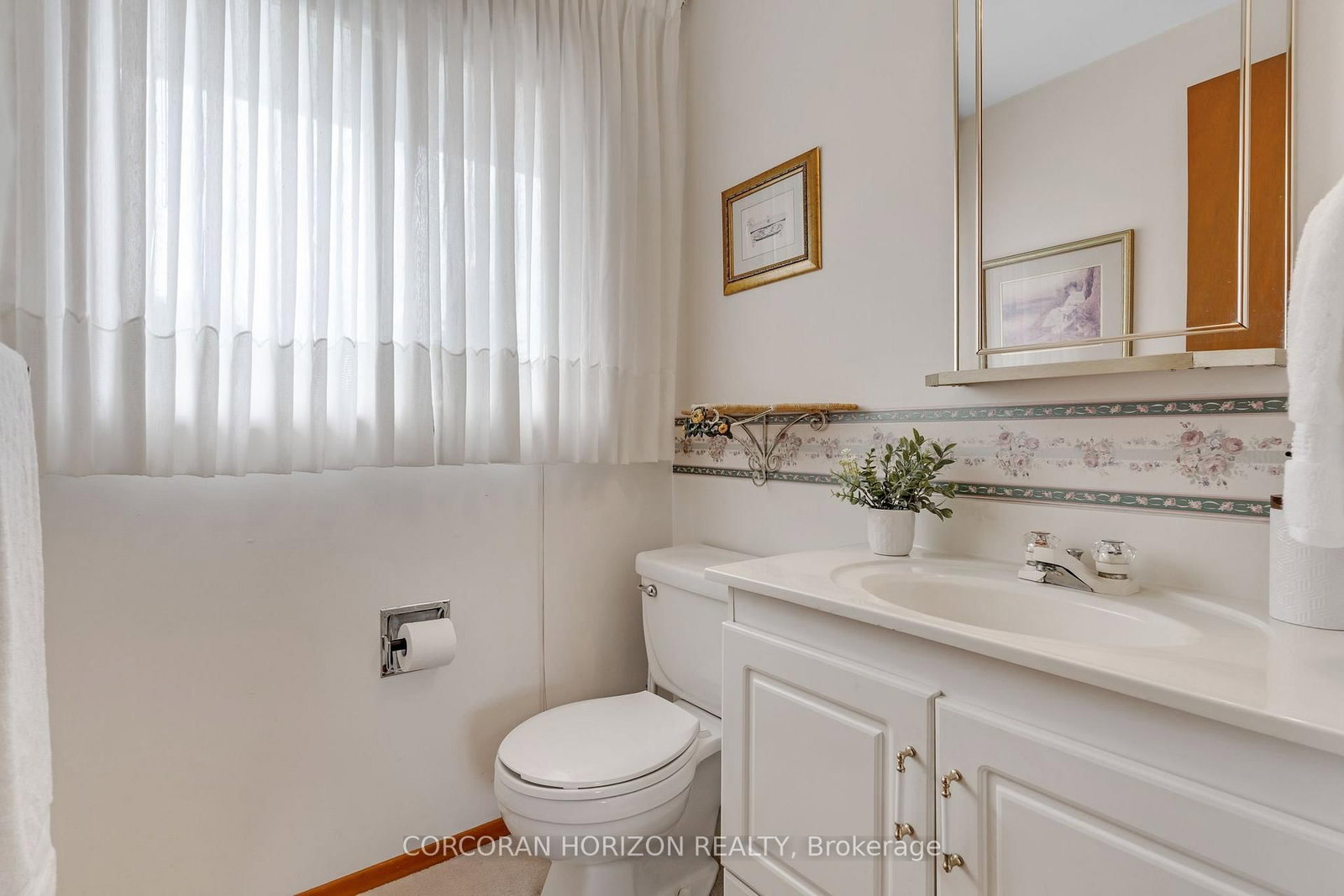 8 Blue Spruce Court • Kitchener, ON photo 23