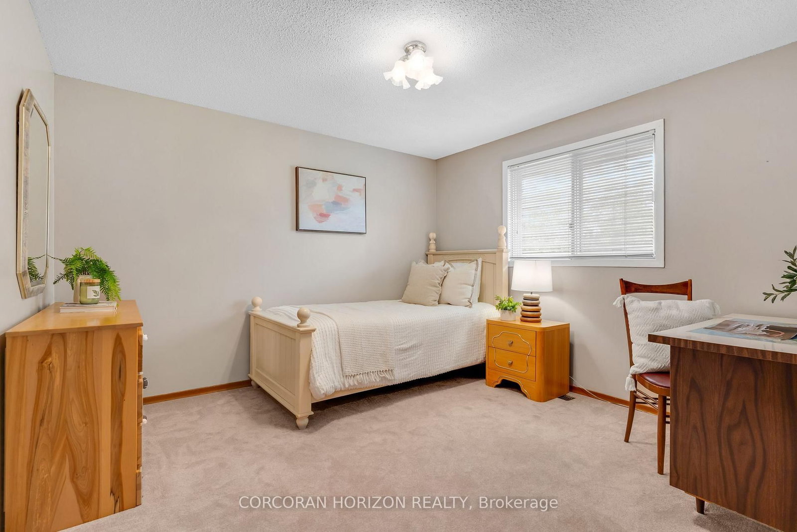 8 Blue Spruce Court • Kitchener, ON photo 25