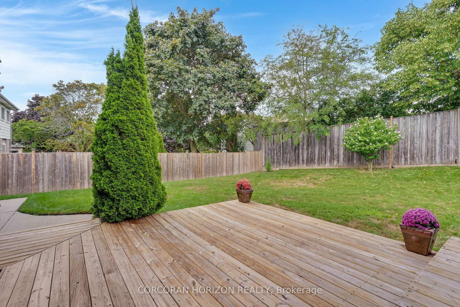 8 Blue Spruce Court • Kitchener, ON photo 35