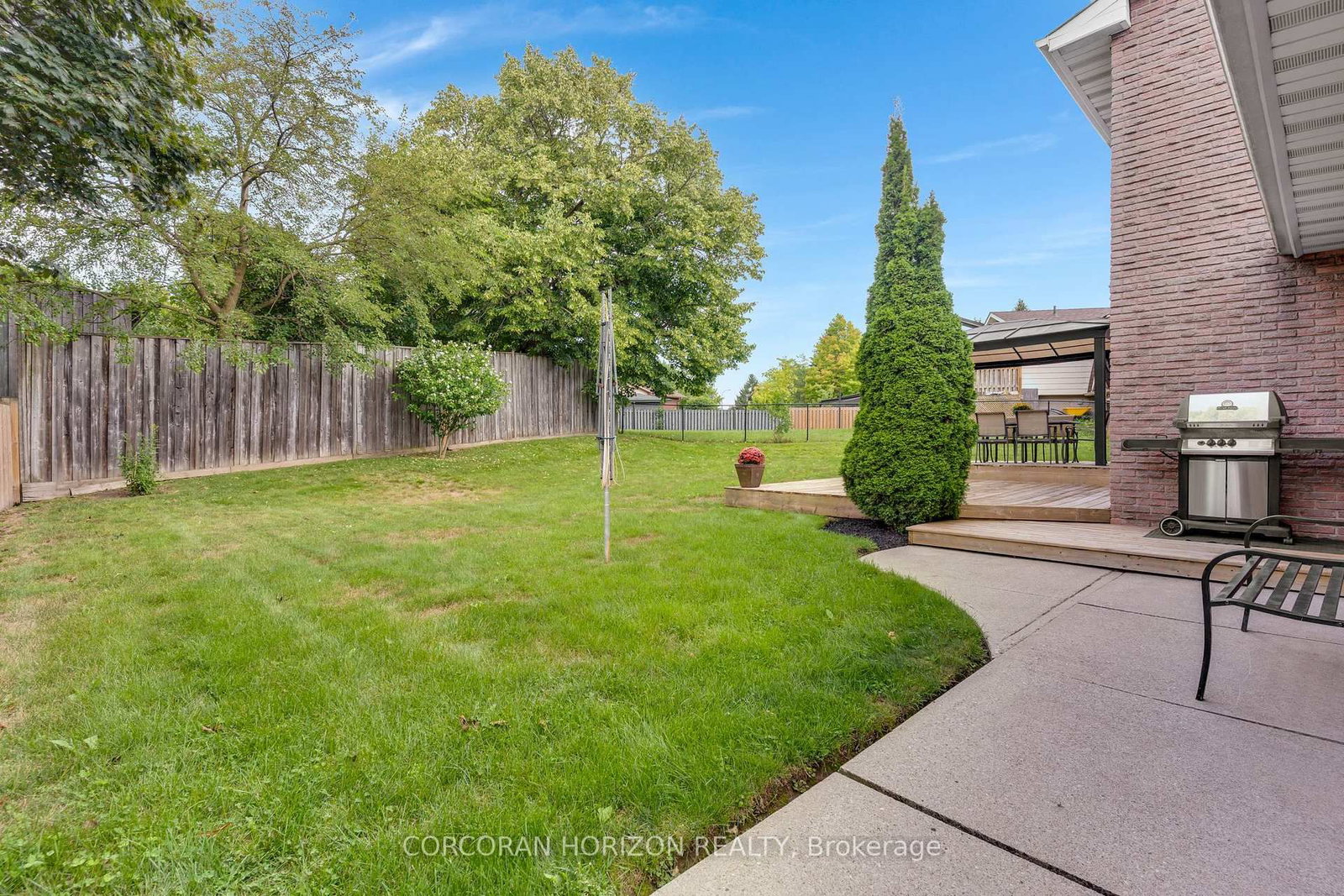 8 Blue Spruce Court • Kitchener, ON photo 36