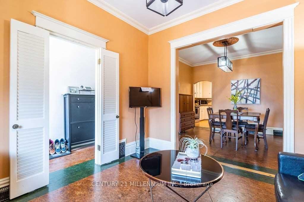 20 Dickson Avenue • Hamilton, ON photo 10
