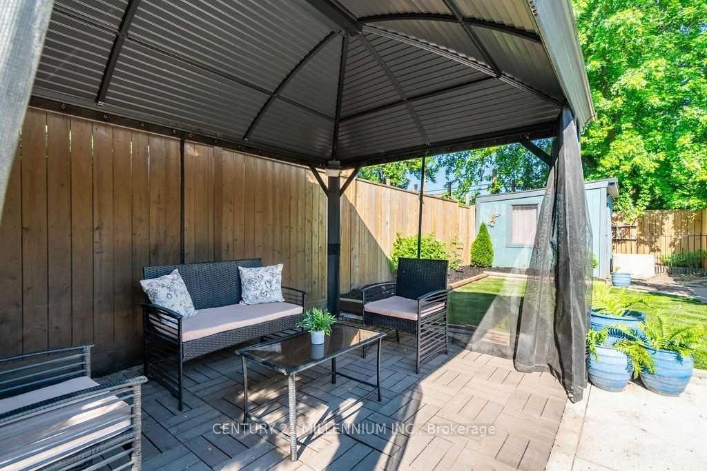 20 Dickson Avenue • Hamilton, ON photo 27