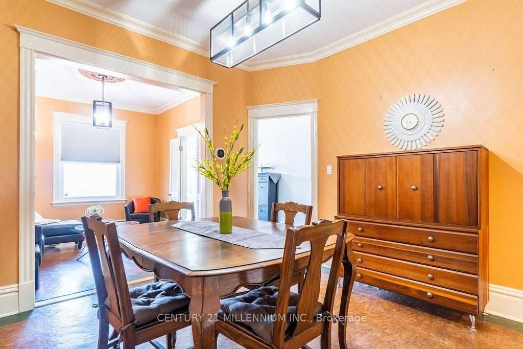 20 Dickson Avenue • Hamilton, ON photo 5