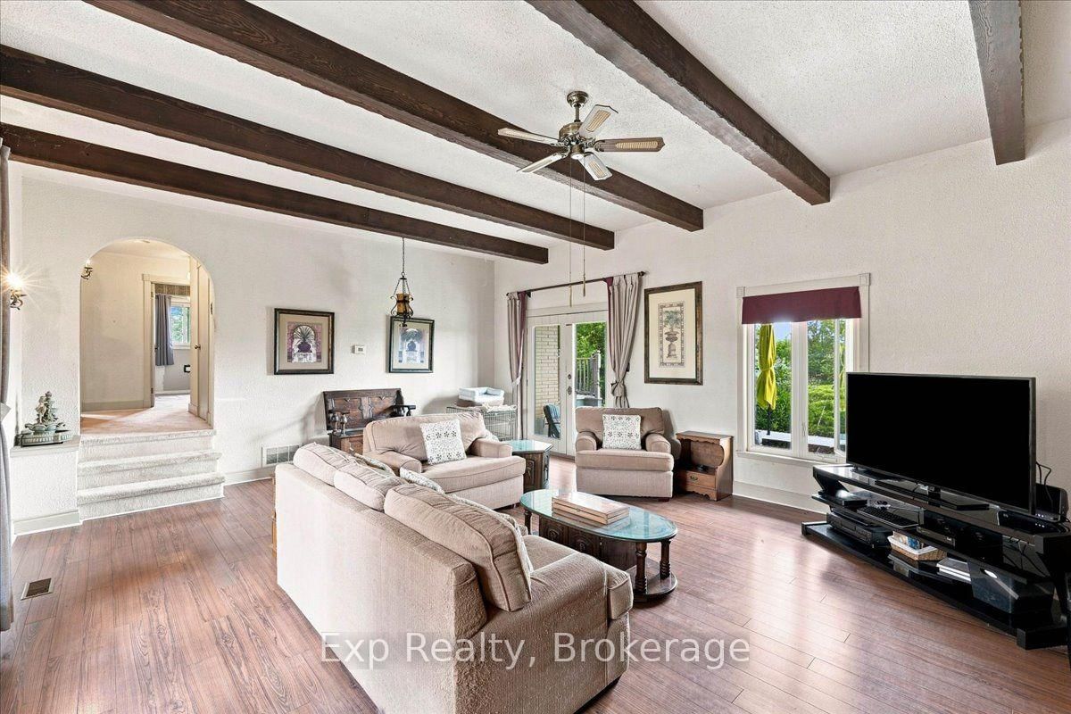 126 Casey Road • Belleville, ON photo 5