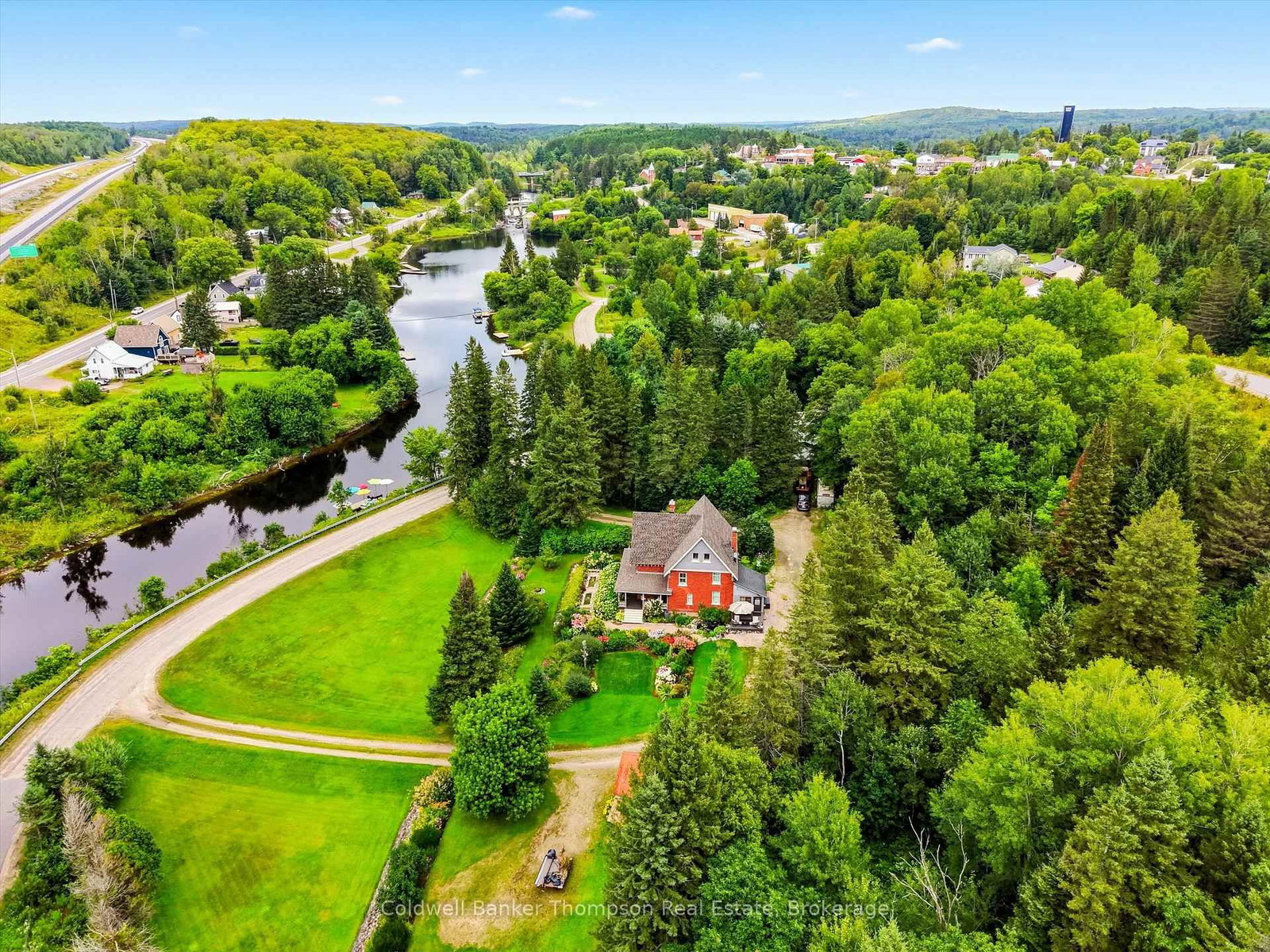 120 Sharpe Street • Burk's Falls, ON photo 39