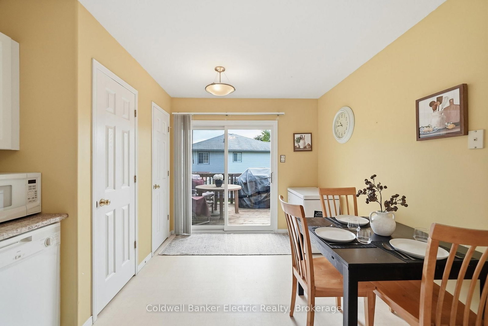 854 Abbey Lane • Peterborough, ON photo 17