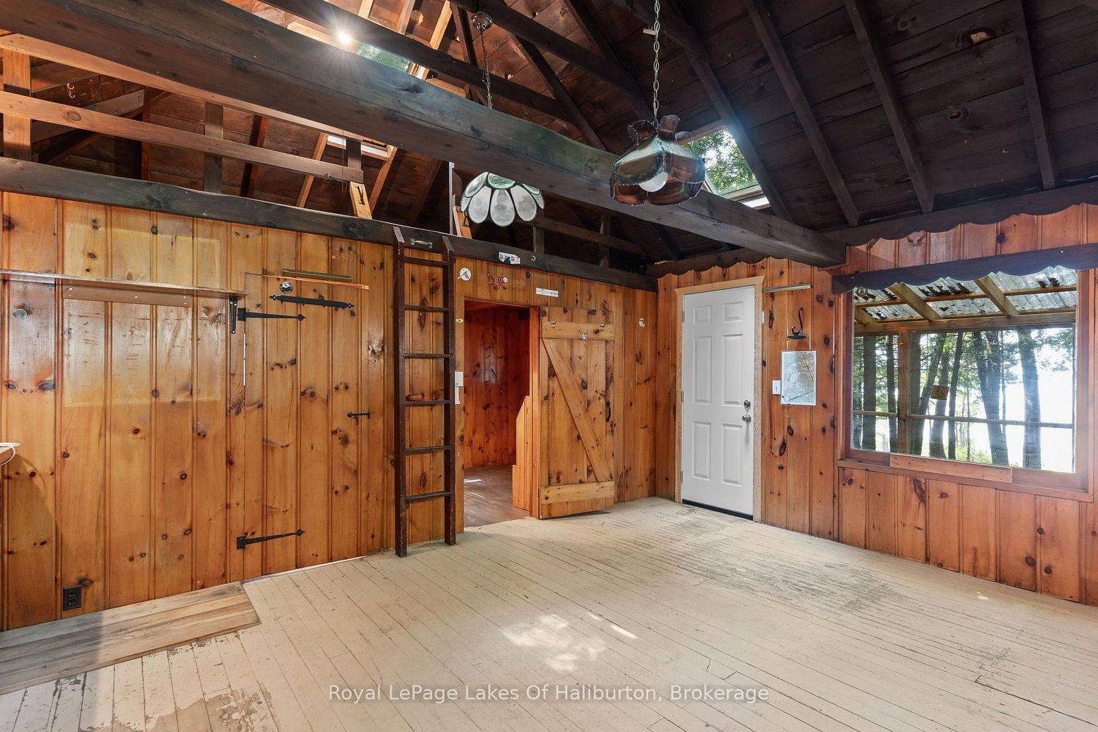 1046 Placid Lane • Algonquin Highlands, ON photo 37