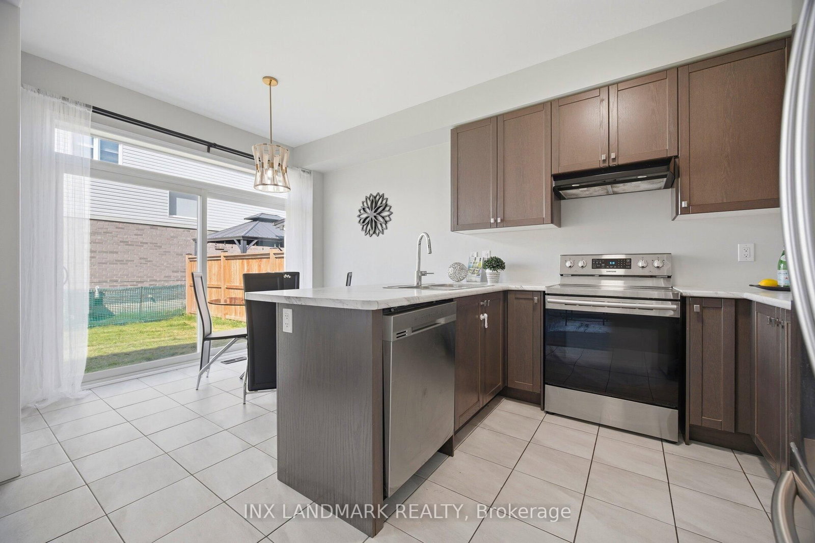 4 Tate Street • Brantford, ON photo 11