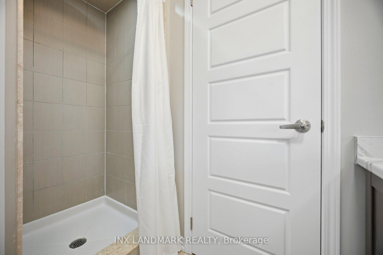 4 Tate Street • Brantford, ON photo 22