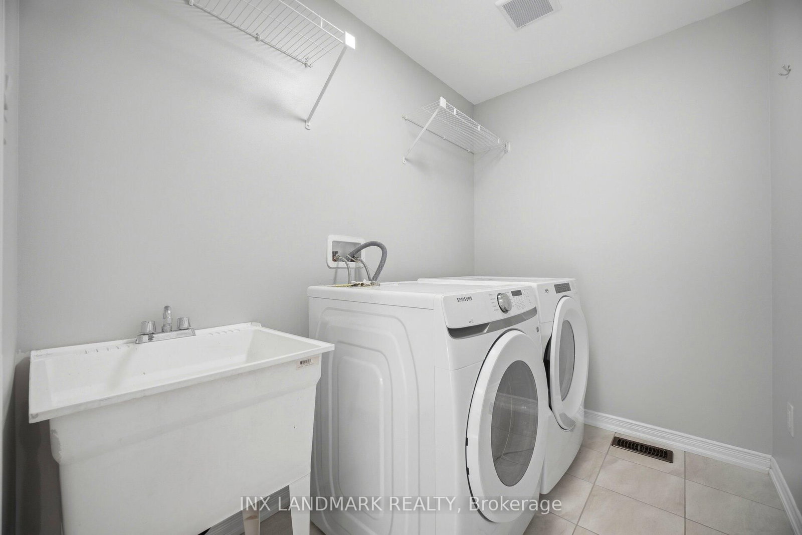 4 Tate Street • Brantford, ON photo 29