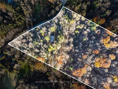 1296 Mineral Springs Road • Hamilton, ON photo 3