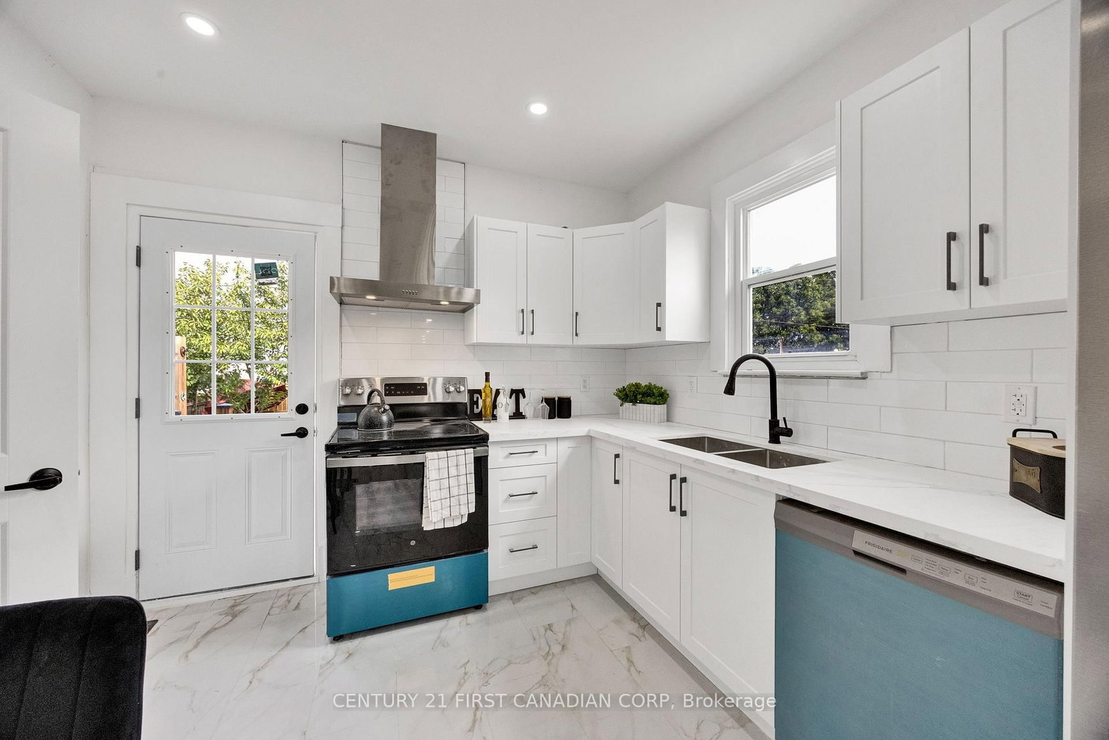 328 Oakland Avenue • London East, ON photo 14